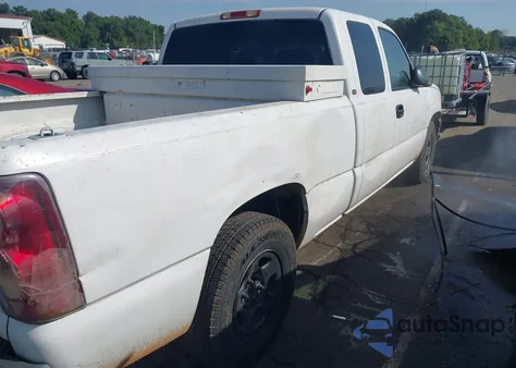 2003 Chevrolet Silverado 1500 C1500 from USA, damaged, VIN 2GCEC19V031129446